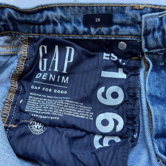 GAP High Waist Denim Shorts - Picture 6 of 6